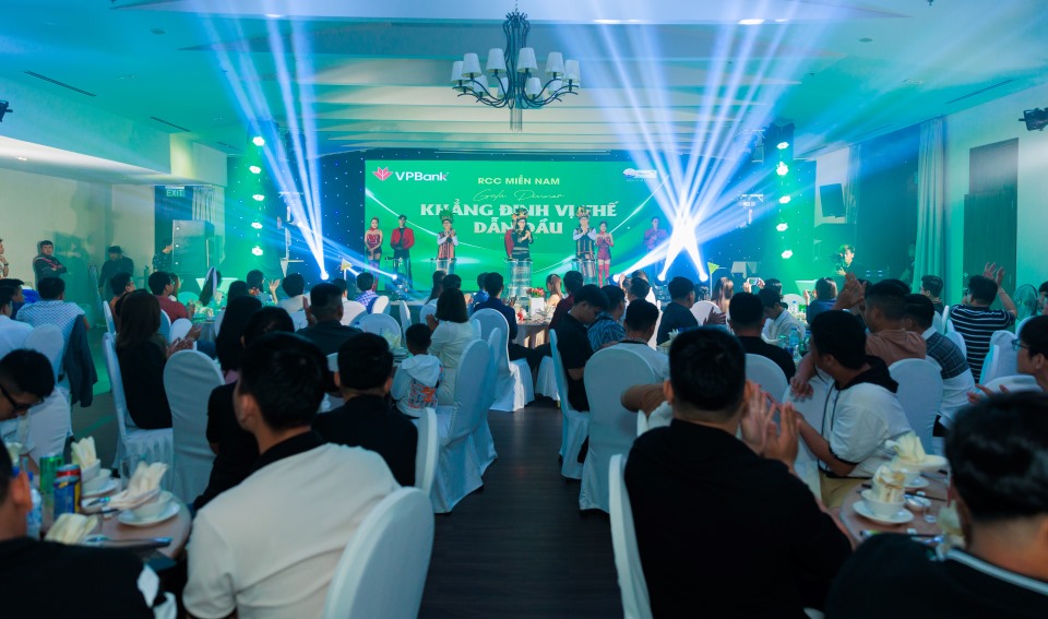 Tiệc Gala Dinner