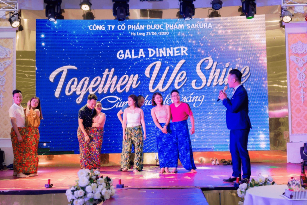 Tiệc Gala Dinner